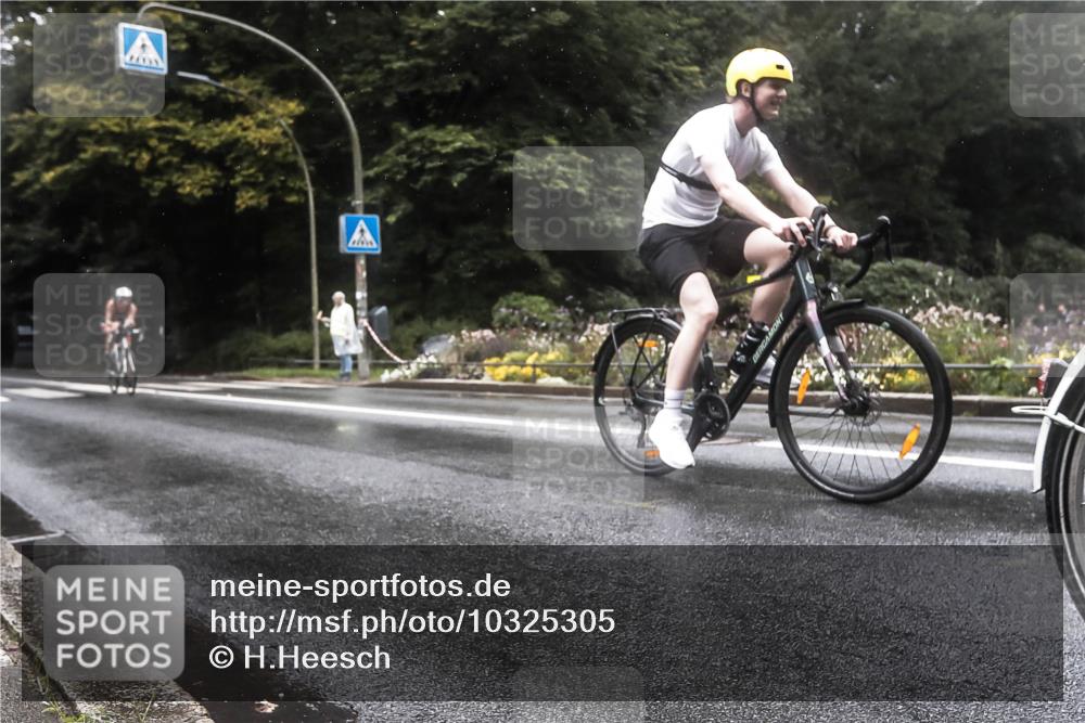 13.09.2026 - Stadtparktriathlon H.Heesch http://msf.ph/oto/10325305 13.09.2026 12:44:27 Radfahren 978, 1075, 1170, 1221, 1230, 1252, 1307 meine-sportfotos.de