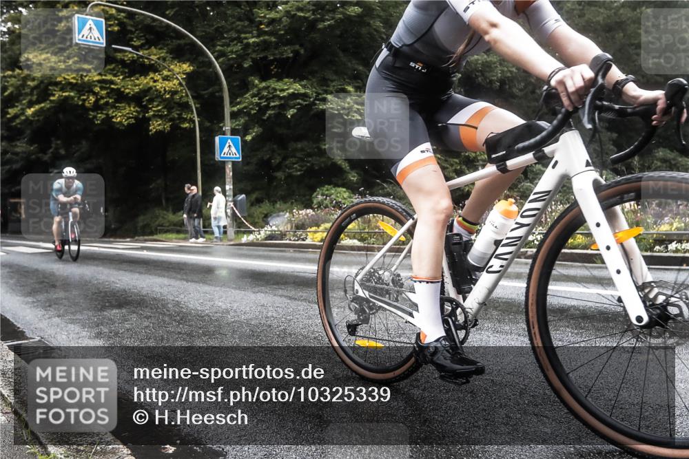 13.09.2026 - Stadtparktriathlon H.Heesch http://msf.ph/oto/10325339 13.09.2026 12:44:50 Radfahren 1078, 1102, 1134, 1157, 1247, 1256, 1257, 1302 meine-sportfotos.de