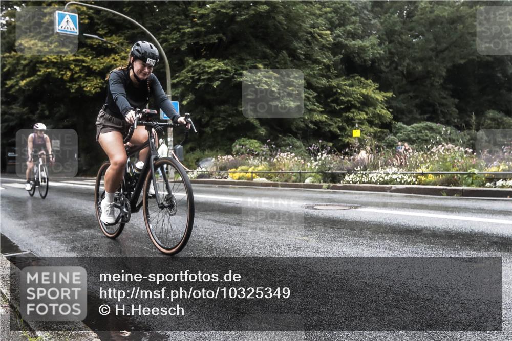 13.09.2026 - Stadtparktriathlon H.Heesch http://msf.ph/oto/10325349 13.09.2026 12:44:52 Radfahren 1078, 1102, 1134, 1157, 1247, 1256, 1258, 1302 meine-sportfotos.de