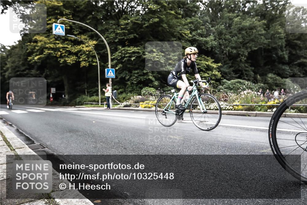 13.09.2026 - Stadtparktriathlon H.Heesch http://msf.ph/oto/10325448 13.09.2026 11:34:13 Radfahren 625, 746, 792, 795, 814, 820, 885 meine-sportfotos.de