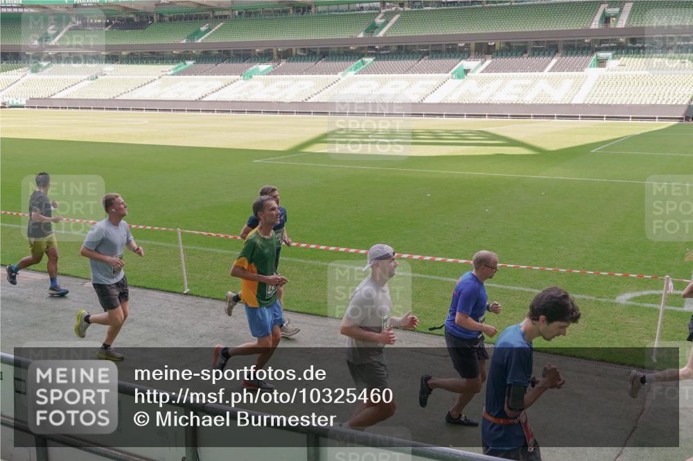 13.09.2026 - 21. swb-Marathon Bremen Michael Burmester http://msf.ph/oto/10325460 13.09.2026 12:54:50 Laufen im Stadion 161, 189, 201, 205, 313, 376, 385, 388, 461, 472, 481, 495, 541, 560, 615, 616, 666, 675, 696, 740, 816, 827, 913, 982, 1053, 1058, 1076, 1197, 1207, 1390, 1419, 1468, 1551, 1599, 1631, 1645, 1658, 1707, 1814, 2055, 2125, 2234, 2251, 2280, 2319, 2362, 2383, 2390, 2422, 2454, 2474, 2499, 2623, 2701, 2733, 2801, 2824, 2870, 2882, 2913, 2922, 2962, 2971, 2997, 3012, 3054, 3057, 3134, 3175, 3192, 3206, 3241, 3246, 3346, 3356, 3357, 3413, 3706, 3716, 3836, 4137, 5530, 6106 meine-sportfotos.de