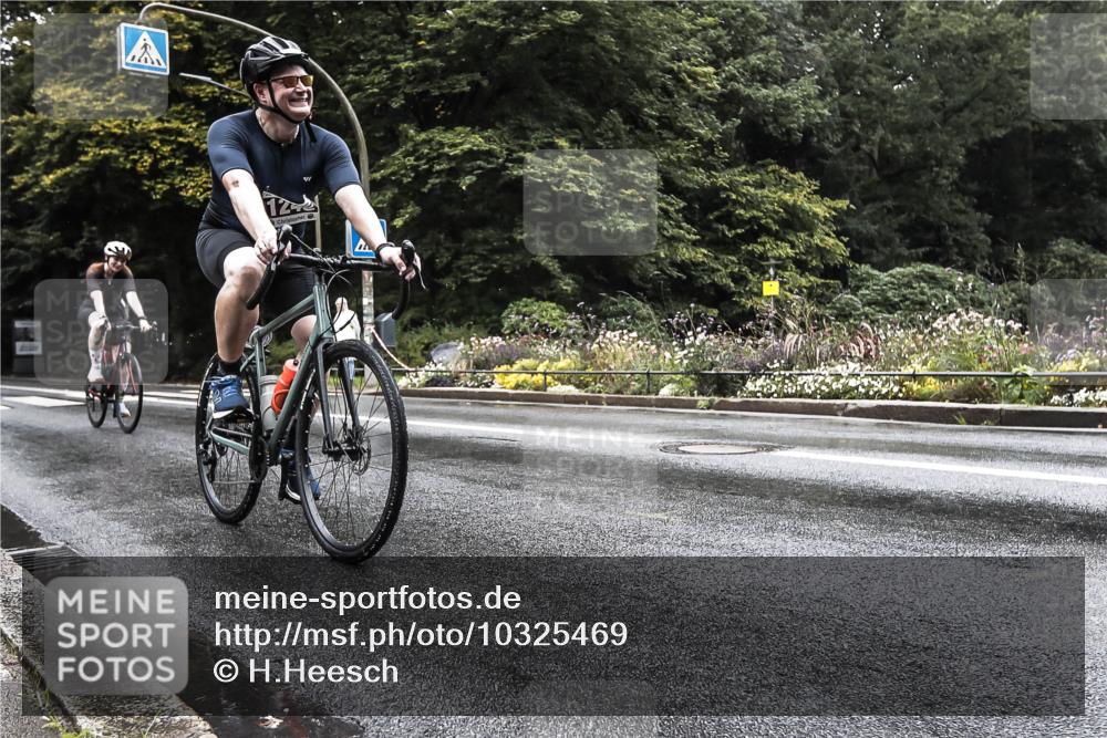 13.09.2026 - Stadtparktriathlon H.Heesch http://msf.ph/oto/10325469 13.09.2026 12:46:00 Radfahren 1228, 1242, 1245, 1261, 1282 meine-sportfotos.de