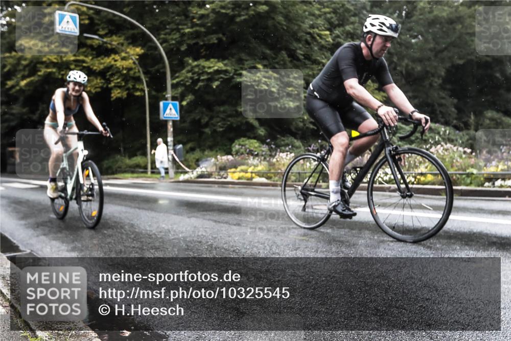 13.09.2026 - Stadtparktriathlon H.Heesch http://msf.ph/oto/10325545 13.09.2026 12:46:38 Radfahren 1111, 1149, 1152, 1179, 1299 meine-sportfotos.de