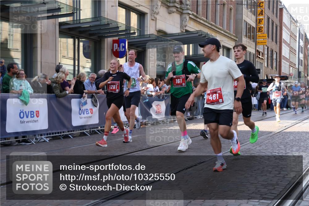 13.09.2026 - 21. swb-Marathon Bremen Strokosch-Dieckow http://msf.ph/oto/10325550 13.09.2026 13:19:55 Ziel 201, 205, 232, 334, 431, 655, 1058, 1252, 1390, 1537, 1750, 1931, 2122, 2343, 2577, 2807, 2885, 2903, 3685, 3690, 4287, 4351, 5137, 5340, 5389, 5450, 5583, 5837, 6663, 6901, 7018, 7341, 7531, 7664, 8178, 9047, 9518, 9756, 13222, 161, 411, 461, 495, 511, 926, 1010, 1053, 1232, 1281, 1468, 1535, 1551, 1642, 1972, 2870, 2906, 3240, 3319, 3411, 3966, 4101, 4479, 4480, 5813, 7037, 7140, 7404, 7488, 7655, 8185, 8263, 9082, 9359, 9984, 13163, 13192 meine-sportfotos.de