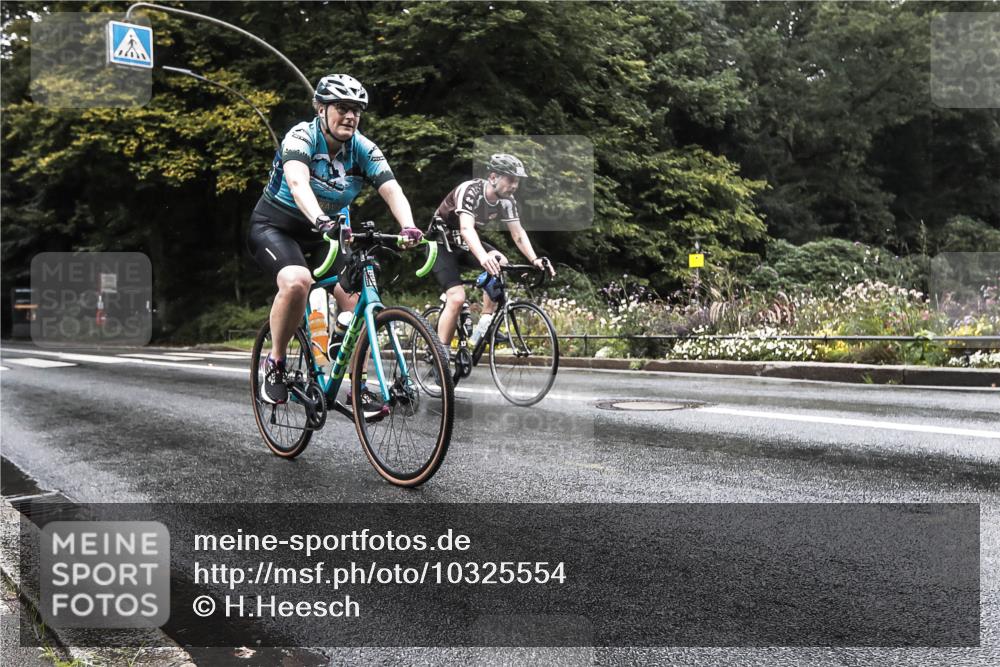 13.09.2026 - Stadtparktriathlon H.Heesch http://msf.ph/oto/10325554 13.09.2026 12:46:43 Radfahren 1072, 1083, 1146, 1273, 1294 meine-sportfotos.de