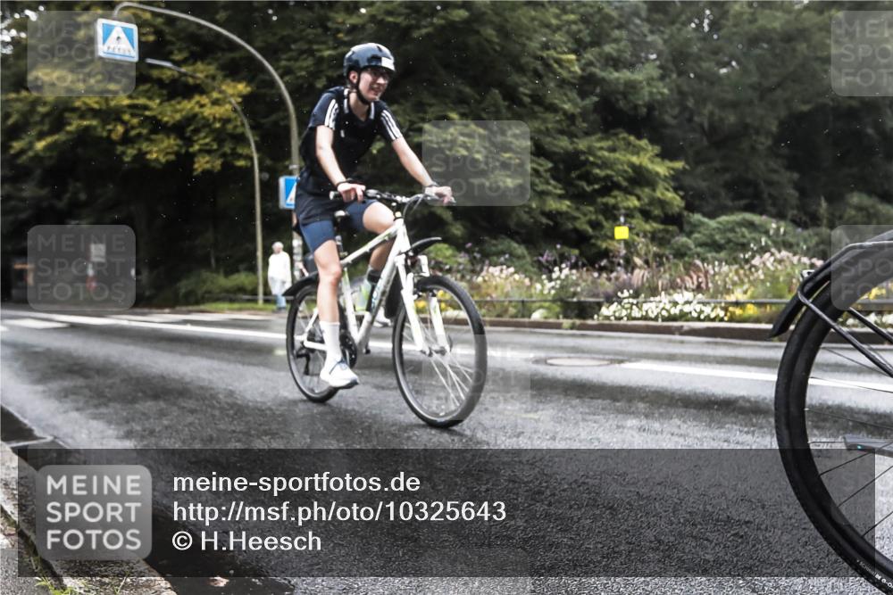 13.09.2026 - Stadtparktriathlon H.Heesch http://msf.ph/oto/10325643 13.09.2026 12:47:32 Radfahren 1154, 1164, 1176, 1202, 1217 meine-sportfotos.de