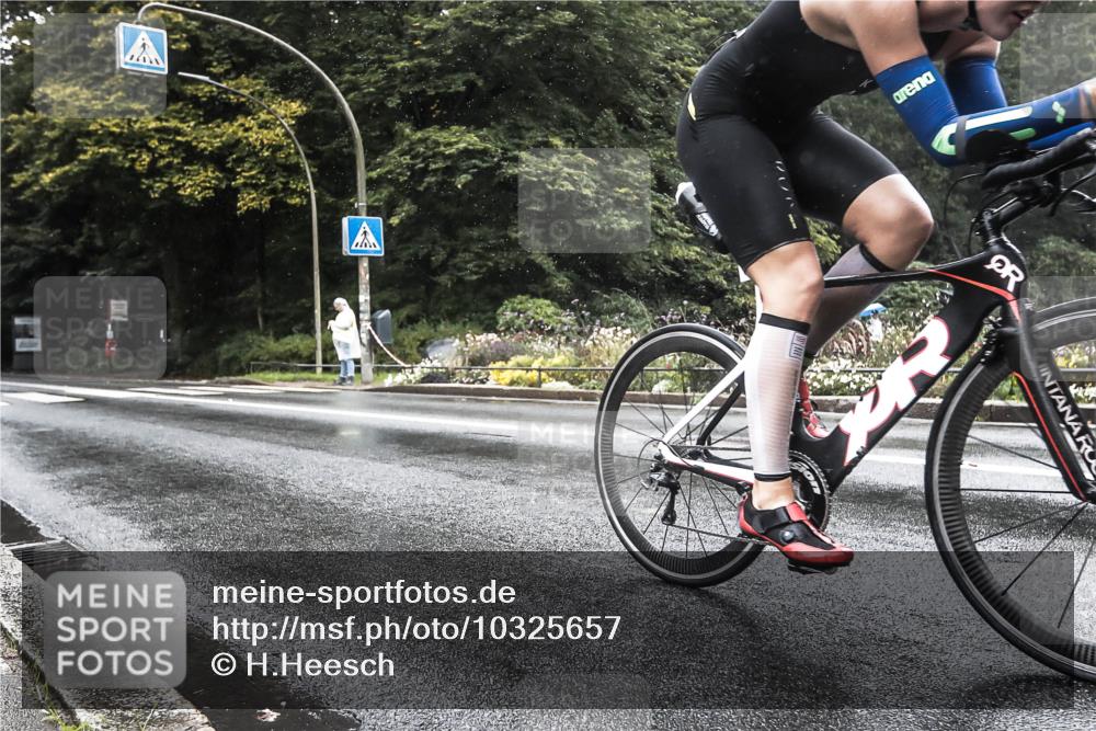 13.09.2026 - Stadtparktriathlon H.Heesch http://msf.ph/oto/10325657 13.09.2026 12:47:50 Radfahren 1308 meine-sportfotos.de