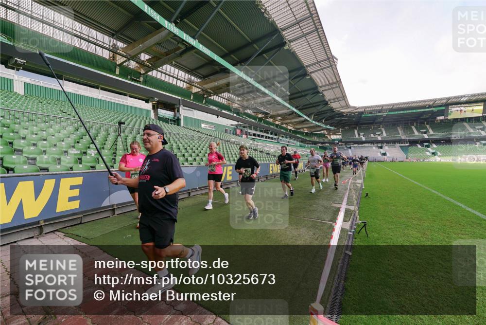 13.09.2026 - 21. swb-Marathon Bremen Michael Burmester http://msf.ph/oto/10325673 13.09.2026 13:29:19 Laufen im Stadion 111, 171, 220, 422, 476, 478, 685, 729, 754, 767, 829, 925, 986, 1079, 1217, 1220, 1242, 1270, 1298, 1325, 1384, 1496, 1615, 1633, 1634, 1741, 1777, 1886, 1958, 1983, 2238, 2263, 2326, 2365, 2436, 2449, 2472, 2502, 2546, 2574, 2593, 2738, 2740, 2743, 2830, 2862, 2868, 2924, 2991, 3020, 3053, 3061, 3129, 3154, 3238, 3274, 3286, 3321, 3361, 3563, 3589, 3594, 3595, 3605, 3678, 3694, 3755, 3758, 3798, 3826, 3853, 3898, 3929, 3953, 3965, 3971, 3987, 4011, 4056, 4108, 4238 meine-sportfotos.de