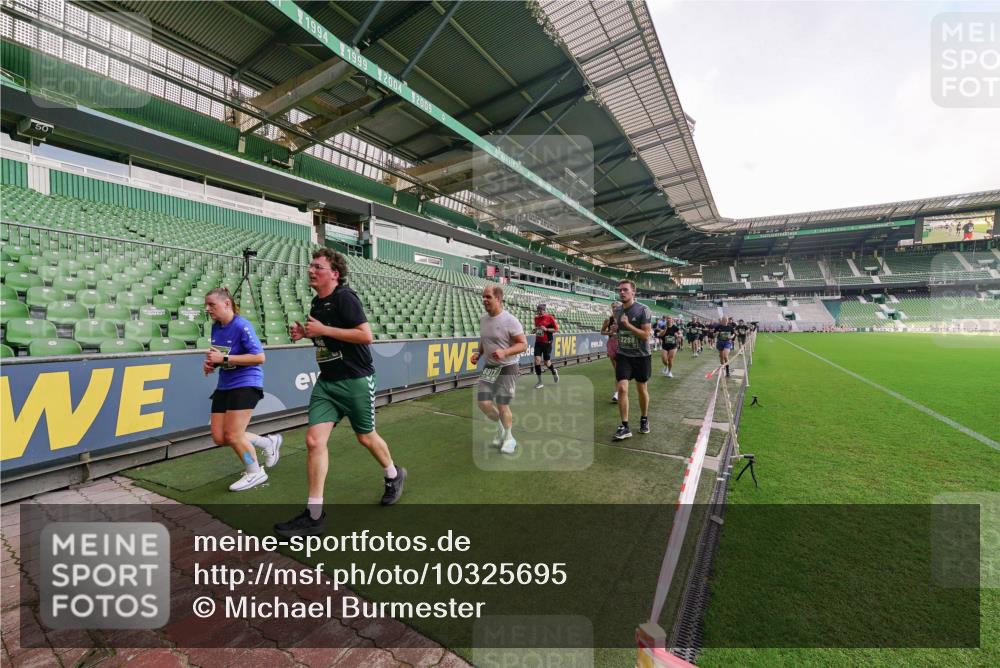 13.09.2026 - 21. swb-Marathon Bremen Michael Burmester http://msf.ph/oto/10325695 13.09.2026 13:29:21 Laufen im Stadion 111, 171, 220, 405, 422, 476, 478, 685, 729, 754, 767, 829, 925, 986, 1079, 1217, 1220, 1242, 1270, 1298, 1325, 1384, 1496, 1615, 1633, 1634, 1741, 1777, 1886, 1958, 1983, 2238, 2263, 2326, 2365, 2436, 2449, 2472, 2546, 2574, 2593, 2738, 2740, 2743, 2830, 2862, 2868, 2924, 2991, 3020, 3053, 3061, 3129, 3154, 3238, 3274, 3286, 3321, 3361, 3563, 3589, 3594, 3595, 3605, 3678, 3694, 3755, 3758, 3798, 3826, 3853, 3898, 3929, 3953, 3965, 3971, 3987, 4011, 4056, 4108, 4238 meine-sportfotos.de