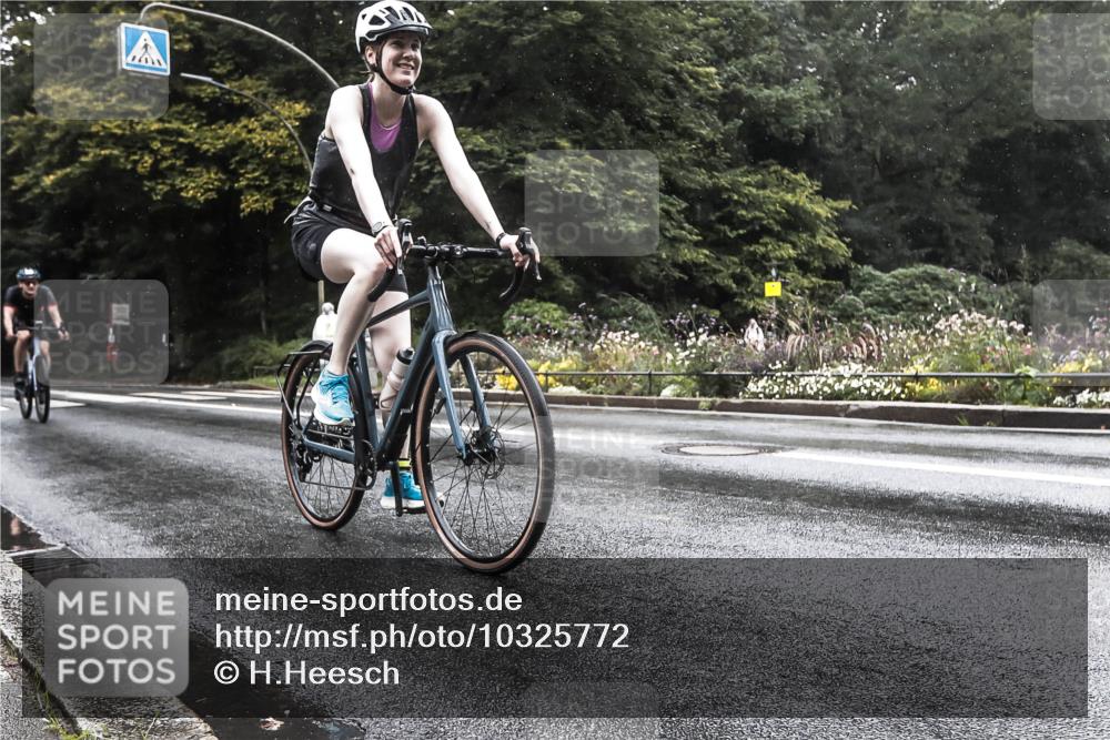 13.09.2026 - Stadtparktriathlon H.Heesch http://msf.ph/oto/10325772 13.09.2026 12:49:00 Radfahren 1069, 1099, 1131, 1205, 1234, 1263 meine-sportfotos.de