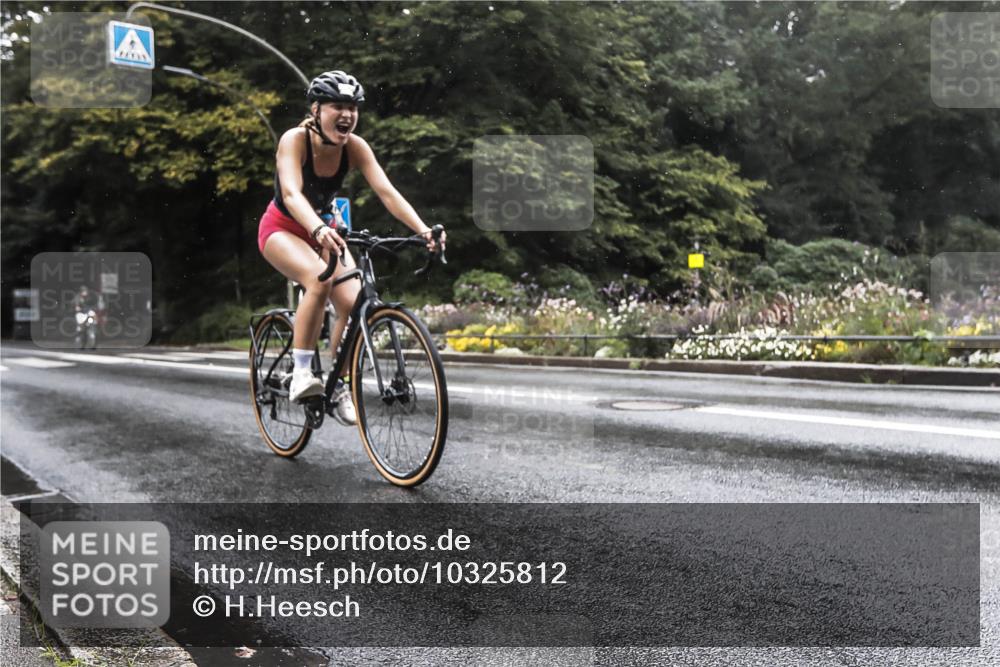 13.09.2026 - Stadtparktriathlon H.Heesch http://msf.ph/oto/10325812 13.09.2026 12:49:12 Radfahren 1118, 1253, 1283 meine-sportfotos.de