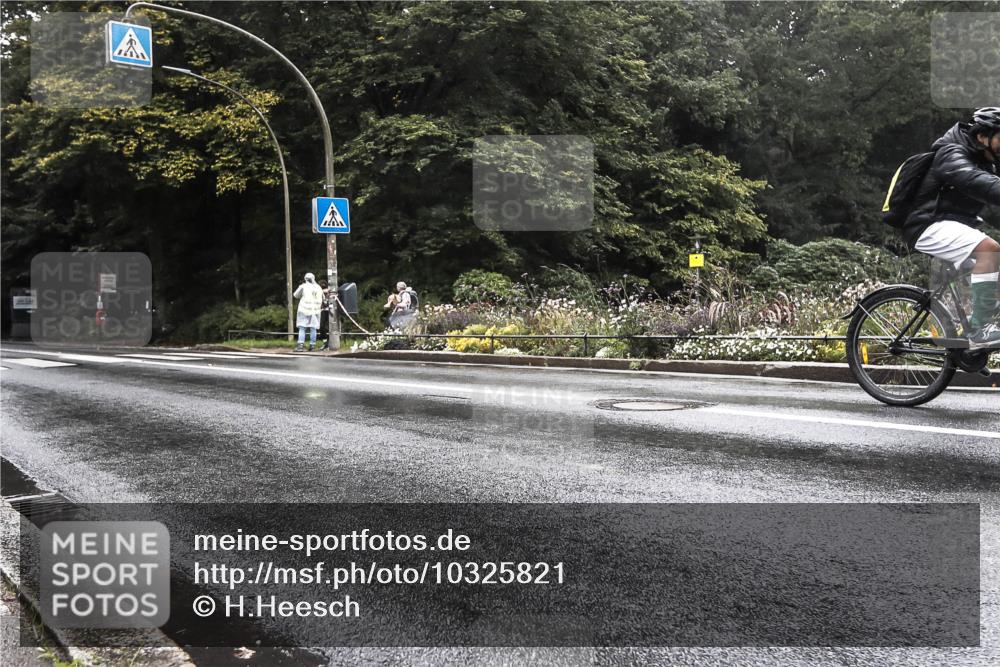 13.09.2026 - Stadtparktriathlon H.Heesch http://msf.ph/oto/10325821 13.09.2026 12:49:16 Radfahren 1253 meine-sportfotos.de