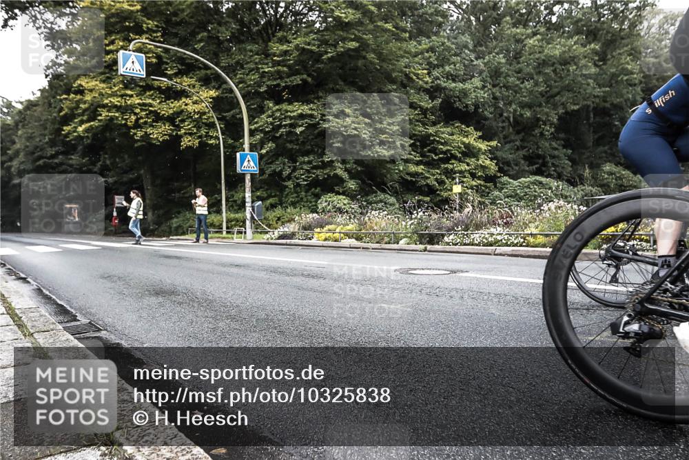 13.09.2026 - Stadtparktriathlon H.Heesch http://msf.ph/oto/10325838 13.09.2026 11:37:43 Radfahren 790, 824, 853, 903 meine-sportfotos.de