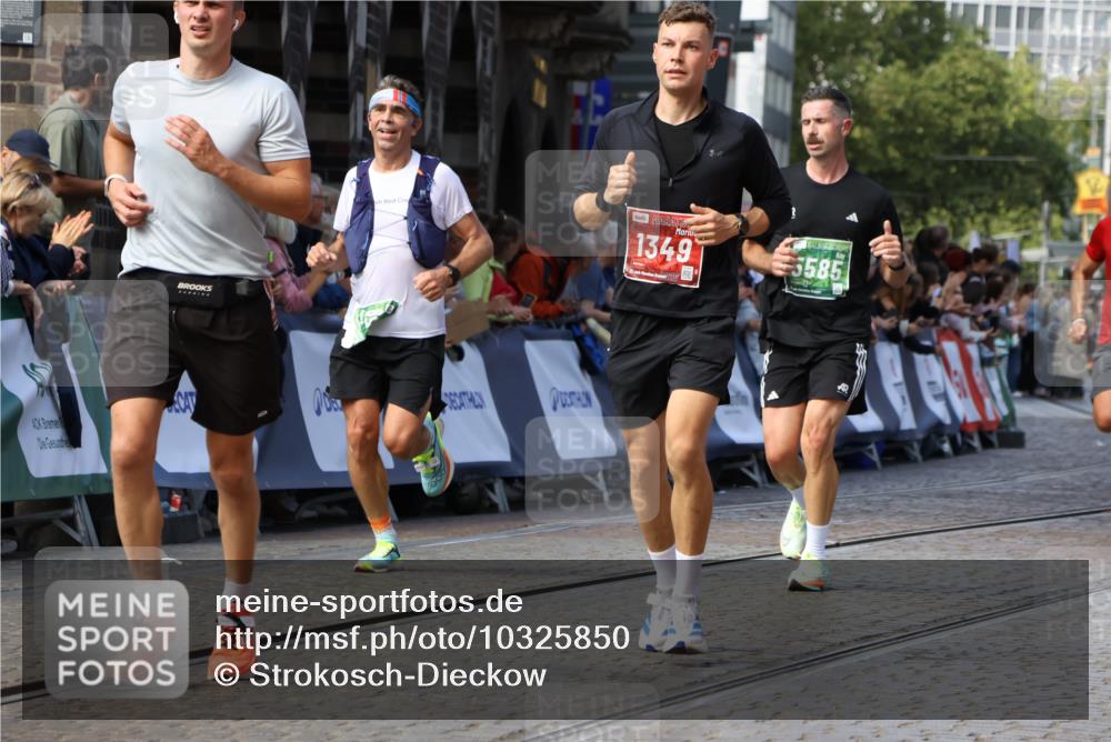 13.09.2026 - 21. swb-Marathon Bremen Strokosch-Dieckow http://msf.ph/oto/10325850 13.09.2026 13:11:39 Ziel 382, 1349, 2087, 3440, 3448, 3484, 3899, 4429, 6274, 8474, 9291, 9618, 9762, 826, 863, 4368, 4651, 5521, 5585, 5893, 6059, 6668, 8996, 9398, 13055 meine-sportfotos.de