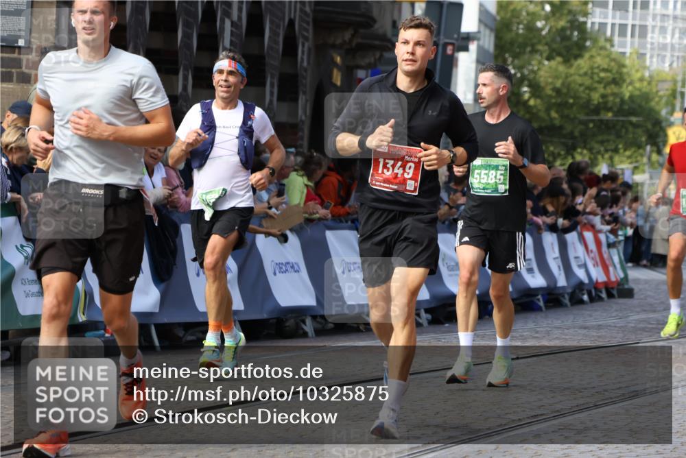 13.09.2026 - 21. swb-Marathon Bremen Strokosch-Dieckow http://msf.ph/oto/10325875 13.09.2026 13:11:39 Ziel 382, 1349, 2087, 3440, 3448, 3484, 3899, 4429, 6274, 8474, 9291, 9618, 9762, 826, 863, 4368, 4651, 5521, 5585, 5893, 6059, 6668, 8996, 9398, 13055 meine-sportfotos.de