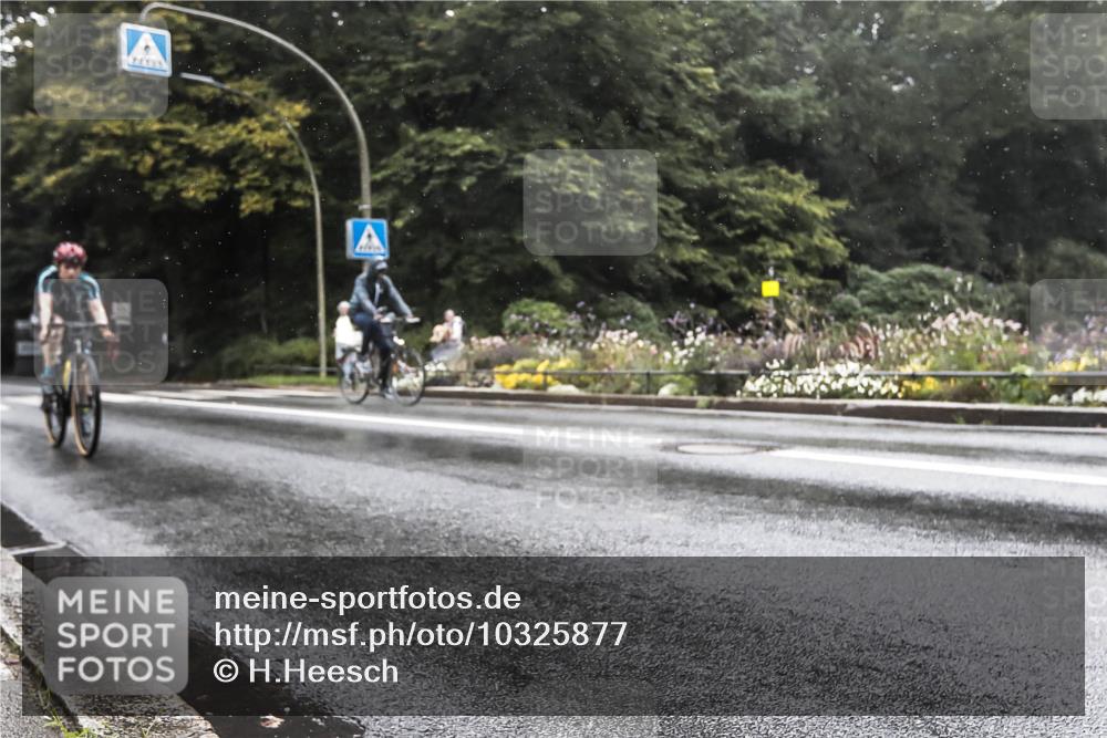 13.09.2026 - Stadtparktriathlon H.Heesch http://msf.ph/oto/10325877 13.09.2026 12:49:38 Radfahren 1086, 1147, 1244, 1284 meine-sportfotos.de