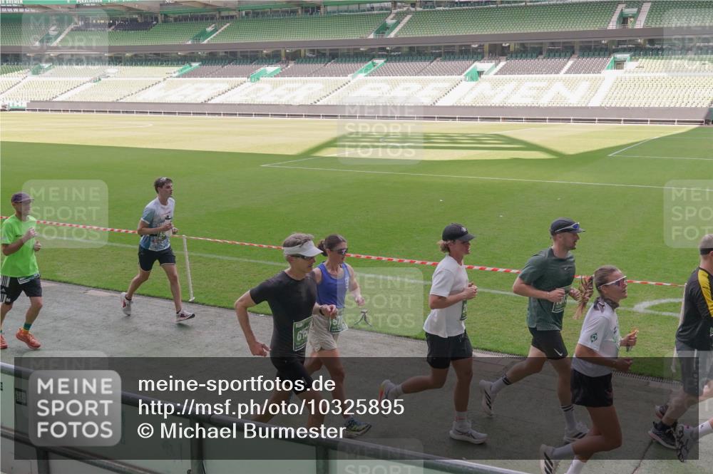 13.09.2026 - 21. swb-Marathon Bremen Michael Burmester http://msf.ph/oto/10325895 13.09.2026 12:55:19 Laufen im Stadion 161, 189, 201, 205, 307, 385, 388, 411, 461, 465, 481, 495, 655, 666, 816, 827, 854, 913, 1053, 1058, 1076, 1197, 1390, 1419, 1468, 1537, 1551, 1599, 1631, 1645, 1658, 1750, 2122, 2125, 2234, 2251, 2260, 2319, 2383, 2390, 2474, 2499, 2604, 2701, 2733, 2801, 2824, 2870, 2882, 2913, 2922, 2962, 2971, 3012, 3054, 3057, 3134, 3175, 3192, 3206, 3241, 3246, 3346, 3356, 3357, 3411, 3508, 3706, 3716, 3836, 4135, 4137, 4413, 4479, 4733, 5277, 5430, 5530, 5695, 5867, 6106 meine-sportfotos.de