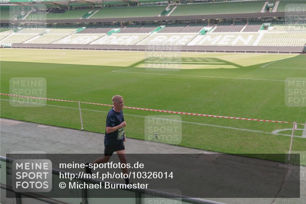 13.09.2026 - 21. swb-Marathon Bremen Michael Burmester http://msf.ph/oto/10326014 13.09.2026 12:55:28 Laufen im Stadion 161, 189, 201, 205, 307, 385, 388, 411, 461, 465, 481, 495, 655, 666, 854, 913, 926, 1053, 1058, 1197, 1390, 1537, 1599, 1631, 1645, 1658, 1750, 2122, 2125, 2234, 2251, 2260, 2319, 2383, 2390, 2474, 2535, 2604, 2701, 2733, 2801, 2824, 2870, 2913, 2922, 2948, 2962, 3012, 3054, 3057, 3119, 3134, 3175, 3192, 3206, 3241, 3246, 3290, 3346, 3348, 3356, 3357, 3411, 3508, 3706, 3716, 3836, 4135, 4137, 4171, 4413, 4479, 4733, 5277, 5430, 5530, 5695, 5867, 6106 meine-sportfotos.de