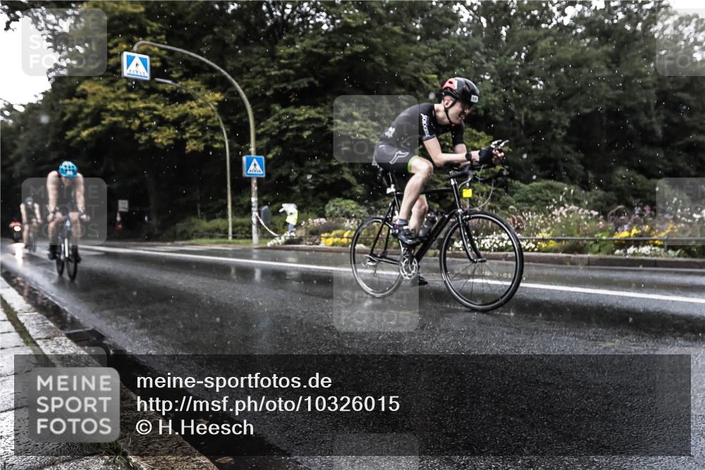 13.09.2026 - Stadtparktriathlon H.Heesch http://msf.ph/oto/10326015 13.09.2026 11:39:43 Radfahren 618, 636, 838, 858, 869, 873 meine-sportfotos.de