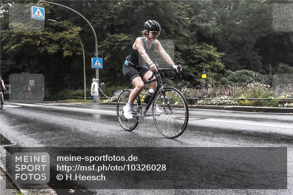 13.09.2026 - Stadtparktriathlon H.Heesch http://msf.ph/oto/10326028 13.09.2026 12:51:02 Radfahren 1096, 1113, 1139, 1168, 1219 meine-sportfotos.de