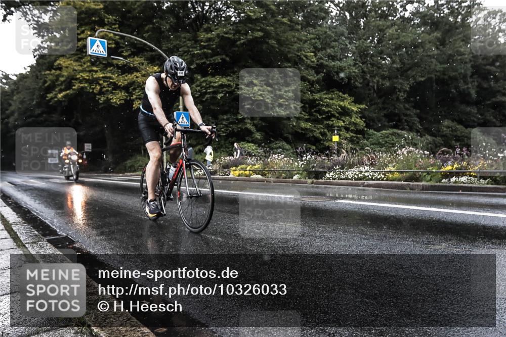 13.09.2026 - Stadtparktriathlon H.Heesch http://msf.ph/oto/10326033 13.09.2026 11:39:45 Radfahren 618, 636, 838, 858, 869, 873 meine-sportfotos.de