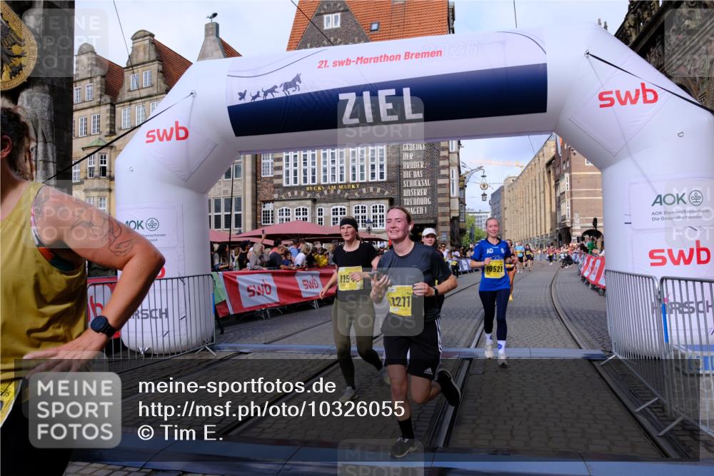 13.09.2026 - 21. swb-Marathon Bremen Tim E. http://msf.ph/oto/10326055 13.09.2026 11:01:15 Ziel 10093, 10367, 10368, 10428, 10639, 10753, 10857, 11049, 11055, 11116, 11247, 11359, 11540, 11728, 11804, 11819, 11850, 12006, 12085, 12116, 12397, 12428 meine-sportfotos.de