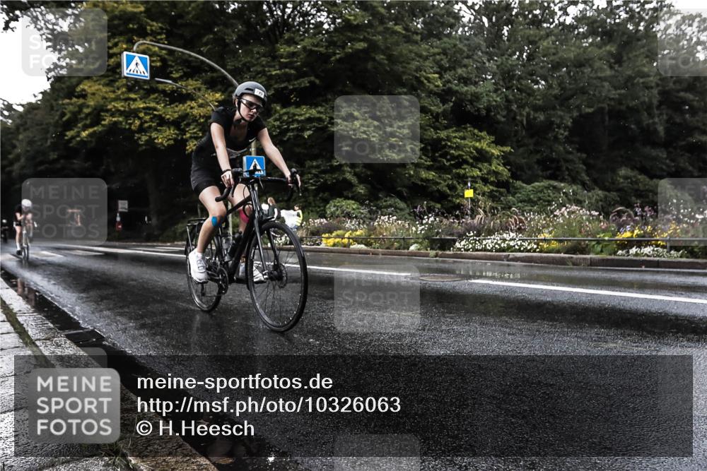 13.09.2026 - Stadtparktriathlon H.Heesch http://msf.ph/oto/10326063 13.09.2026 11:40:00 Radfahren 752, 785, 842 meine-sportfotos.de