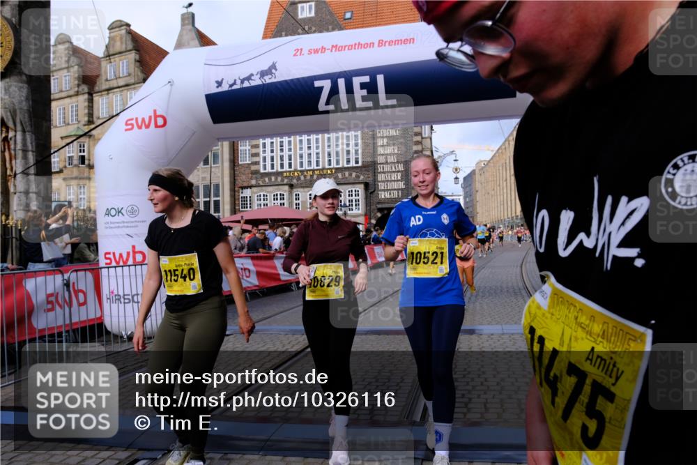 13.09.2026 - 21. swb-Marathon Bremen Tim E. http://msf.ph/oto/10326116 13.09.2026 11:01:16 Ziel 10093, 10367, 10368, 10428, 10639, 10753, 10857, 10964, 10965, 11049, 11055, 11116, 11247, 11359, 11428, 11540, 11728, 11804, 11819, 11850, 12006, 12085, 12116, 12241, 12428 meine-sportfotos.de