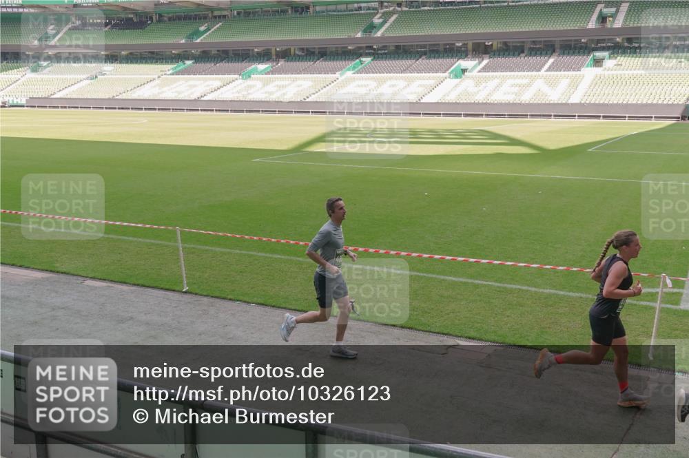 13.09.2026 - 21. swb-Marathon Bremen Michael Burmester http://msf.ph/oto/10326123 13.09.2026 12:55:34 Laufen im Stadion 161, 189, 201, 205, 307, 385, 388, 411, 461, 465, 481, 495, 655, 666, 854, 913, 926, 948, 1053, 1058, 1197, 1390, 1537, 1599, 1631, 1645, 1658, 1750, 2001, 2122, 2125, 2234, 2251, 2260, 2319, 2383, 2390, 2474, 2535, 2604, 2733, 2801, 2824, 2870, 2922, 2948, 2962, 3012, 3054, 3057, 3119, 3134, 3175, 3192, 3202, 3206, 3241, 3246, 3290, 3346, 3348, 3356, 3357, 3411, 3508, 3706, 3716, 3836, 4135, 4137, 4171, 4413, 4479, 4733, 5277, 5430, 5530, 5695, 5867, 6106 meine-sportfotos.de
