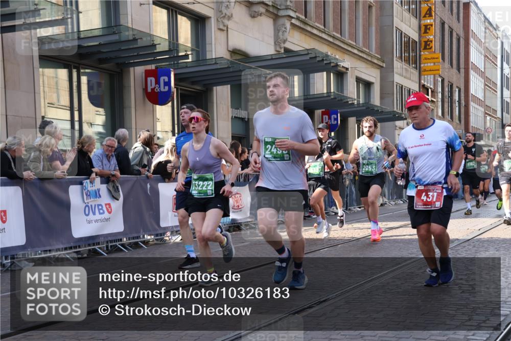 13.09.2026 - 21. swb-Marathon Bremen Strokosch-Dieckow http://msf.ph/oto/10326183 13.09.2026 13:20:11 Ziel 201, 232, 334, 876, 1197, 1528, 1646, 2493, 2577, 2953, 3813, 4174, 4351, 4357, 4358, 5137, 5450, 5493, 5583, 5855, 6495, 6496, 6901, 7018, 7411, 8178, 9047, 9162, 9721, 9949, 13222, 205, 411, 431, 495, 511, 655, 1053, 1058, 1252, 1390, 1537, 1551, 1750, 1931, 1972, 2122, 2343, 2807, 2885, 2903, 3240, 3319, 3411, 3685, 3690, 4287, 5340, 5389, 5583, 5813, 5837, 6663, 7341, 7404, 7488, 7531, 7664, 8263, 9082, 9518, 9756, 13192 meine-sportfotos.de
