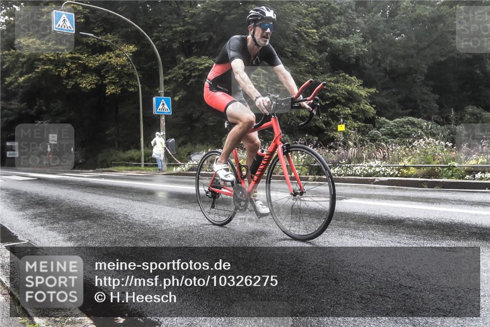 13.09.2026 - Stadtparktriathlon H.Heesch http://msf.ph/oto/10326275 13.09.2026 12:53:24 Radfahren 1199, 1228, 1282 meine-sportfotos.de
