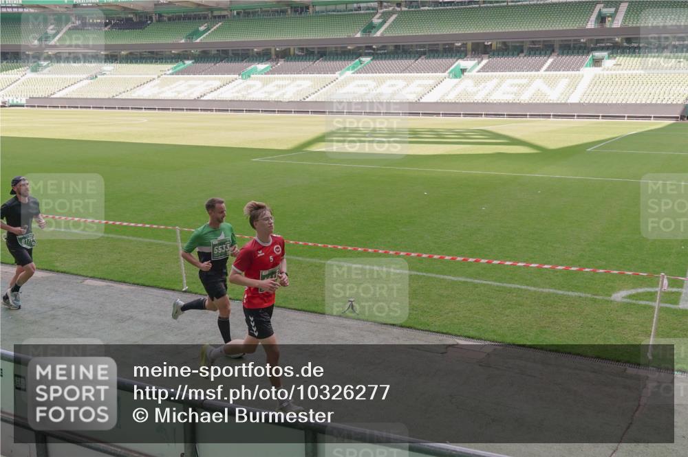 13.09.2026 - 21. swb-Marathon Bremen Michael Burmester http://msf.ph/oto/10326277 13.09.2026 12:55:47 Laufen im Stadion 161, 201, 205, 307, 388, 411, 431, 461, 465, 495, 655, 854, 876, 913, 926, 948, 1053, 1058, 1197, 1390, 1537, 1599, 1645, 1750, 1972, 2001, 2040, 2122, 2125, 2234, 2251, 2260, 2319, 2383, 2390, 2473, 2474, 2535, 2604, 2733, 2801, 2812, 2870, 2922, 2948, 3012, 3057, 3119, 3134, 3175, 3192, 3202, 3206, 3241, 3246, 3290, 3346, 3348, 3356, 3411, 3508, 3706, 3716, 3836, 4135, 4137, 4171, 4413, 4479, 4733, 5277, 5430, 5530, 5695, 5867, 6106 meine-sportfotos.de