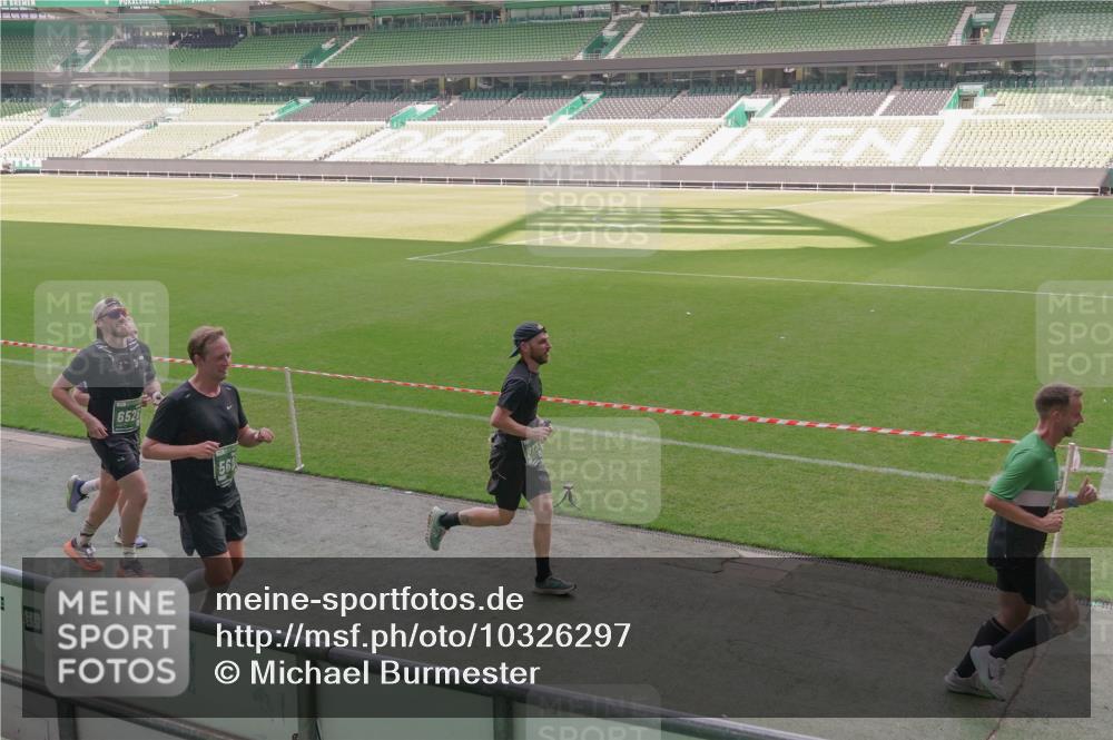 13.09.2026 - 21. swb-Marathon Bremen Michael Burmester http://msf.ph/oto/10326297 13.09.2026 12:55:48 Laufen im Stadion 161, 201, 205, 307, 388, 411, 431, 461, 465, 495, 655, 854, 876, 913, 926, 948, 1053, 1058, 1130, 1197, 1390, 1537, 1599, 1645, 1750, 1972, 2001, 2040, 2122, 2125, 2234, 2251, 2260, 2319, 2383, 2390, 2473, 2474, 2535, 2604, 2733, 2801, 2812, 2870, 2922, 2948, 3012, 3057, 3119, 3134, 3175, 3192, 3202, 3206, 3241, 3246, 3290, 3346, 3348, 3356, 3411, 3508, 3706, 3716, 3836, 4135, 4137, 4171, 4413, 4479, 4733, 5277, 5430, 5530, 5695, 5867, 6106 meine-sportfotos.de