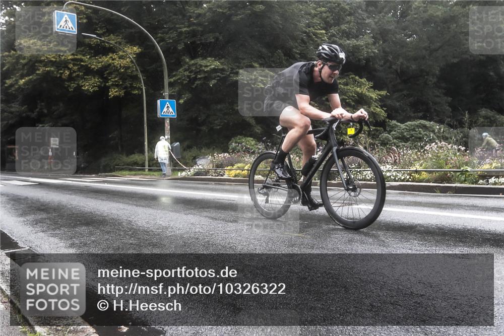 13.09.2026 - Stadtparktriathlon H.Heesch http://msf.ph/oto/10326322 13.09.2026 12:54:02 Radfahren 1078, 1084, 1214, 1248, 1294 meine-sportfotos.de