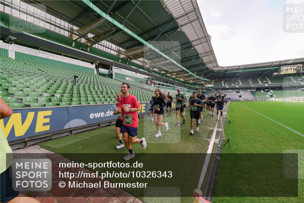 13.09.2026 - 21. swb-Marathon Bremen Michael Burmester http://msf.ph/oto/10326343 13.09.2026 13:30:25 Laufen im Stadion 122, 171, 224, 297, 405, 422, 476, 639, 685, 729, 754, 767, 806, 986, 1114, 1217, 1242, 1270, 1384, 1529, 1615, 1633, 1634, 1775, 1810, 1811, 1886, 1983, 2216, 2238, 2242, 2249, 2263, 2326, 2368, 2372, 2436, 2449, 2546, 2615, 2629, 2637, 2643, 2677, 2719, 2738, 2740, 2830, 2862, 2869, 2871, 2877, 2918, 2994, 3020, 3053, 3094, 3101, 3129, 3227, 3238, 3274, 3286, 3361, 3401, 3563, 3605, 3723, 3755, 3758, 3873, 3876, 3898, 3929, 3953, 3965, 3971, 4011, 4056, 357 meine-sportfotos.de