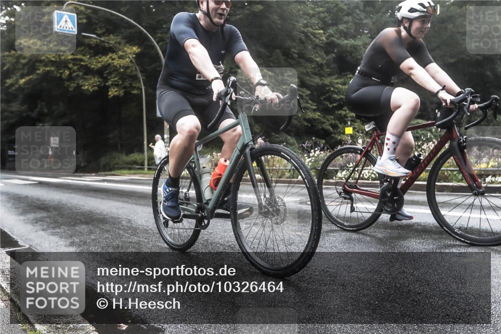 13.09.2026 - Stadtparktriathlon H.Heesch http://msf.ph/oto/10326464 13.09.2026 12:55:06 Radfahren 1245, 1261, 1376 meine-sportfotos.de
