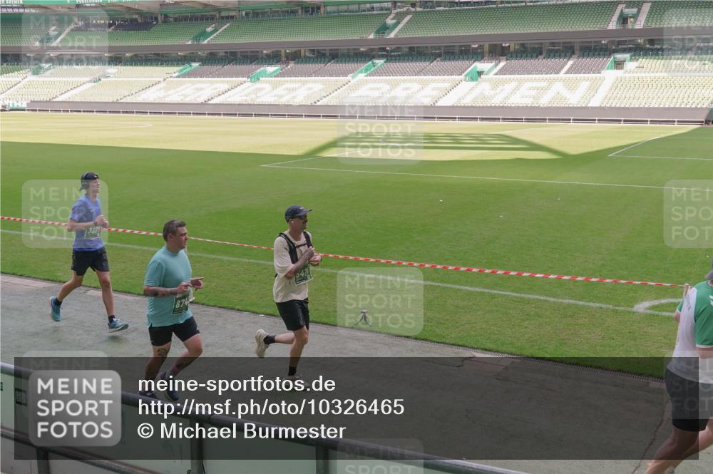 13.09.2026 - 21. swb-Marathon Bremen Michael Burmester http://msf.ph/oto/10326465 13.09.2026 12:56:00 Laufen im Stadion 201, 205, 307, 388, 411, 431, 465, 495, 655, 854, 876, 913, 926, 948, 1053, 1058, 1130, 1197, 1390, 1537, 1599, 1645, 1750, 1972, 2001, 2040, 2122, 2125, 2234, 2251, 2260, 2319, 2383, 2390, 2473, 2474, 2535, 2604, 2634, 2733, 2761, 2812, 2870, 2922, 2948, 3057, 3119, 3134, 3175, 3192, 3202, 3206, 3241, 3246, 3290, 3346, 3348, 3356, 3411, 3508, 3706, 3716, 3836, 4135, 4137, 4171, 4413, 4479, 4733, 5277, 5430, 5530, 5695, 5867, 6106 meine-sportfotos.de
