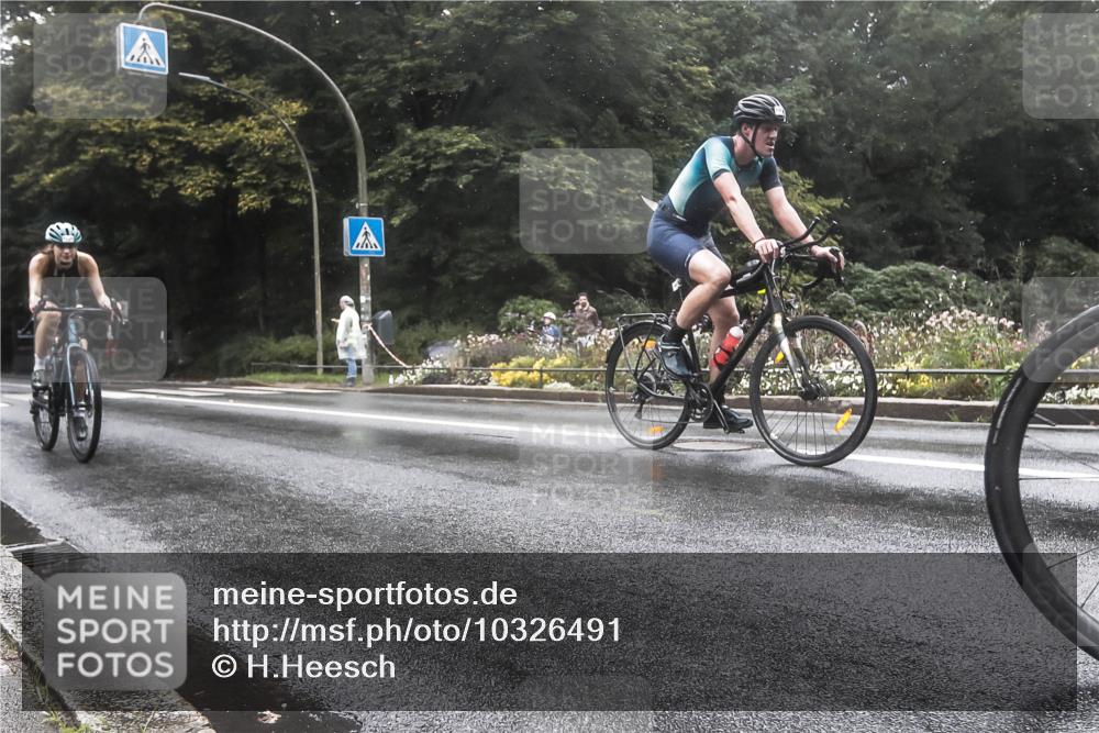 13.09.2026 - Stadtparktriathlon H.Heesch http://msf.ph/oto/10326491 13.09.2026 12:55:18 Radfahren 1072, 1076, 1129, 1218, 1250, 1405 meine-sportfotos.de