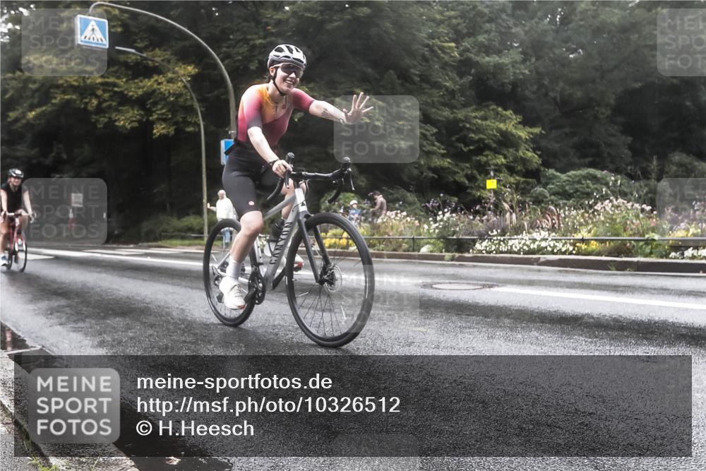 13.09.2026 - Stadtparktriathlon H.Heesch http://msf.ph/oto/10326512 13.09.2026 12:55:21 Radfahren 1072, 1098, 1129, 1218, 1250, 1269, 1405 meine-sportfotos.de