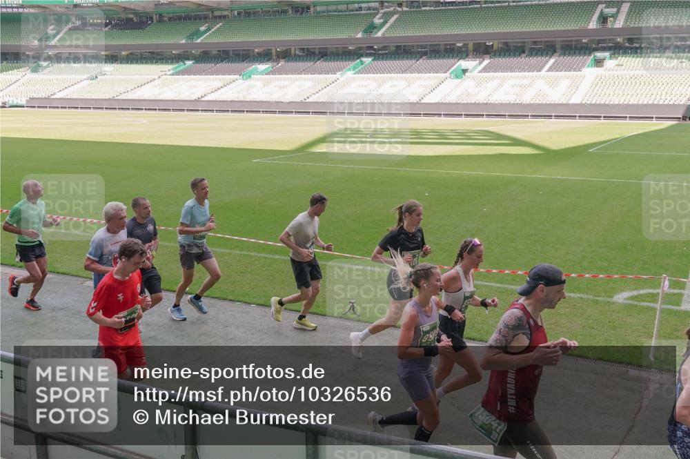 13.09.2026 - 21. swb-Marathon Bremen Michael Burmester http://msf.ph/oto/10326536 13.09.2026 12:56:05 Laufen im Stadion 201, 205, 307, 388, 411, 431, 465, 495, 655, 769, 854, 876, 913, 926, 948, 1058, 1130, 1197, 1390, 1537, 1599, 1601, 1645, 1750, 1972, 2001, 2040, 2122, 2125, 2234, 2251, 2260, 2319, 2383, 2390, 2473, 2474, 2535, 2604, 2634, 2671, 2733, 2761, 2812, 2922, 2948, 3057, 3119, 3134, 3175, 3192, 3202, 3241, 3246, 3290, 3346, 3348, 3356, 3411, 3458, 3508, 3706, 3716, 3813, 3836, 4135, 4137, 4171, 4413, 4479, 4733, 5277, 5430, 5530, 5695, 5867, 6106 meine-sportfotos.de