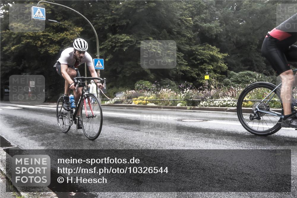 13.09.2026 - Stadtparktriathlon H.Heesch http://msf.ph/oto/10326544 13.09.2026 12:56:05 Radfahren 1200, 1234, 1291 meine-sportfotos.de