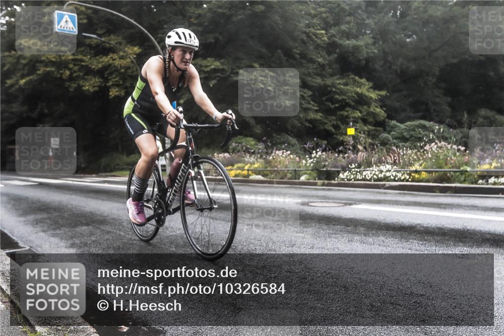 13.09.2026 - Stadtparktriathlon H.Heesch http://msf.ph/oto/10326584 13.09.2026 12:56:24 Radfahren 1154, 1268, 1275, 1426 meine-sportfotos.de