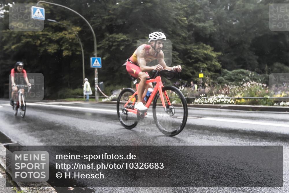 13.09.2026 - Stadtparktriathlon H.Heesch http://msf.ph/oto/10326683 13.09.2026 12:56:54 Radfahren 1115, 1163, 1205, 1272, 1386 meine-sportfotos.de