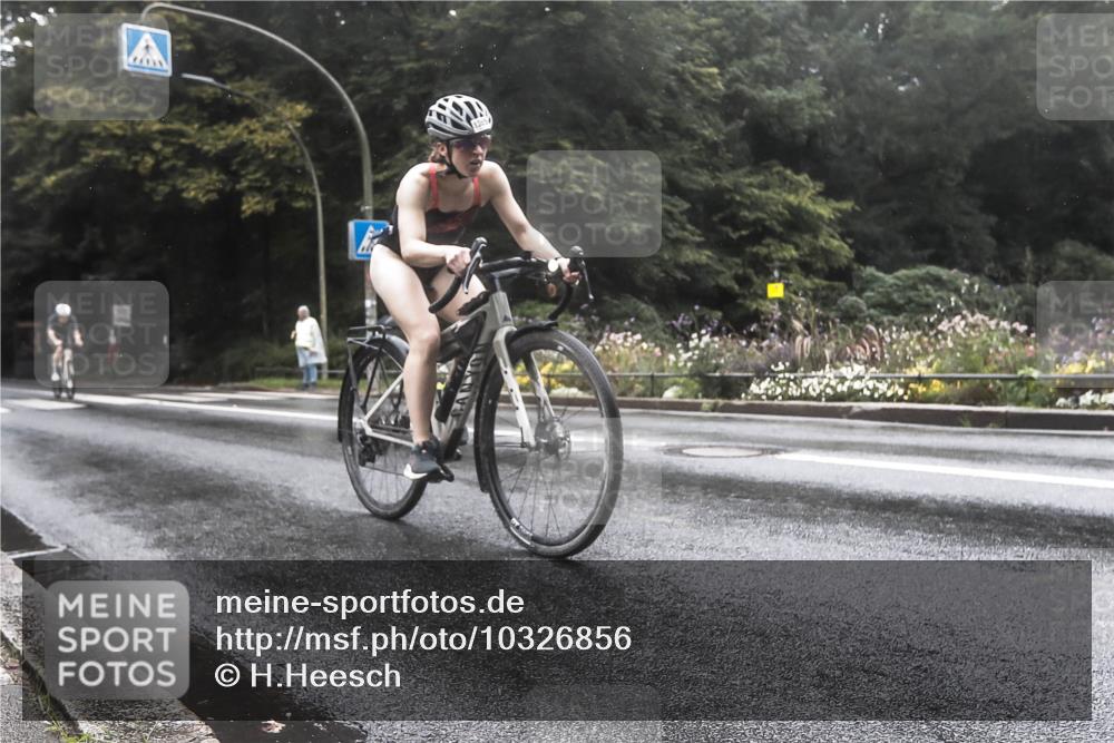 13.09.2026 - Stadtparktriathlon H.Heesch http://msf.ph/oto/10326856 13.09.2026 12:58:16 Radfahren 1244, 1278, 1352, 1359, 1385, 1420 meine-sportfotos.de