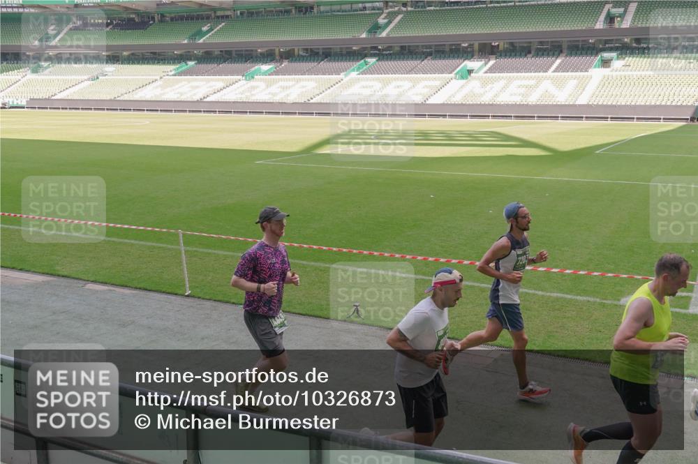 13.09.2026 - 21. swb-Marathon Bremen Michael Burmester http://msf.ph/oto/10326873 13.09.2026 12:56:30 Laufen im Stadion 205, 307, 388, 411, 431, 465, 655, 769, 854, 857, 876, 913, 926, 948, 1058, 1130, 1197, 1537, 1601, 1645, 1750, 1809, 1900, 1972, 2001, 2040, 2051, 2075, 2122, 2251, 2260, 2319, 2473, 2493, 2535, 2604, 2634, 2640, 2671, 2761, 2812, 2948, 3057, 3078, 3119, 3192, 3202, 3290, 3348, 3411, 3450, 3458, 3508, 3514, 3634, 3706, 3716, 3760, 3813, 3836, 4135, 4137, 4171, 4316, 4413, 4479, 4733, 5277, 5430, 5530, 5695, 5867, 6106 meine-sportfotos.de