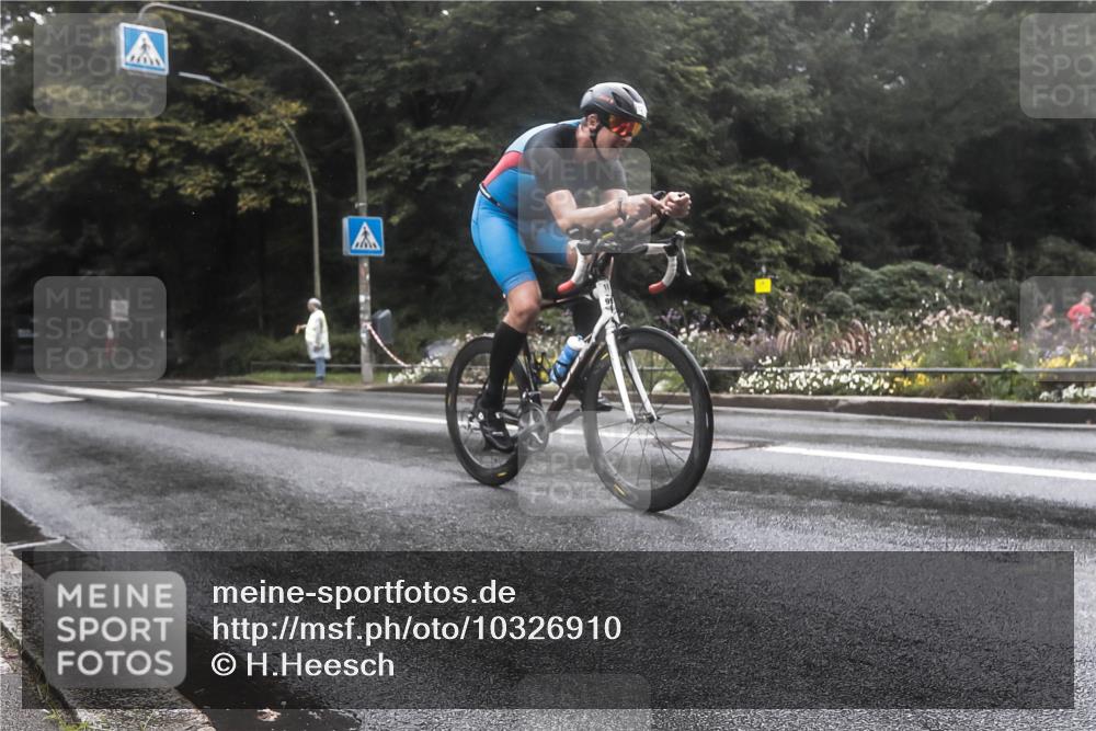 13.09.2026 - Stadtparktriathlon H.Heesch http://msf.ph/oto/10326910 13.09.2026 12:58:38 Radfahren 1256, 1295, 1300, 1340, 1383 meine-sportfotos.de