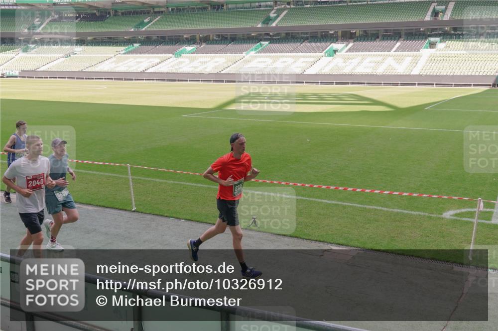 13.09.2026 - 21. swb-Marathon Bremen Michael Burmester http://msf.ph/oto/10326912 13.09.2026 12:56:36 Laufen im Stadion 205, 307, 411, 431, 465, 655, 769, 776, 854, 857, 876, 913, 926, 948, 1058, 1130, 1254, 1537, 1601, 1645, 1750, 1809, 1900, 1972, 2001, 2040, 2051, 2075, 2122, 2260, 2319, 2402, 2473, 2493, 2535, 2604, 2634, 2640, 2671, 2761, 2812, 2904, 2948, 3057, 3078, 3119, 3192, 3202, 3290, 3348, 3411, 3450, 3458, 3508, 3514, 3634, 3706, 3716, 3760, 3813, 3836, 3939, 4135, 4137, 4171, 4174, 4316, 4413, 4479, 4733, 5277, 5430, 5530, 5695, 5867, 6106 meine-sportfotos.de