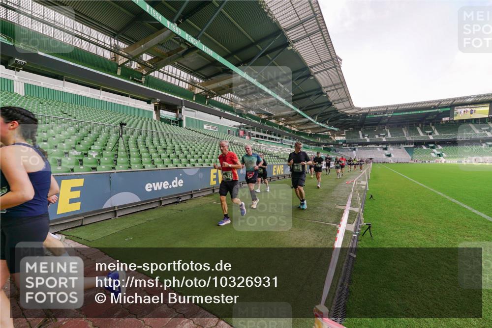 13.09.2026 - 21. swb-Marathon Bremen Michael Burmester http://msf.ph/oto/10326931 13.09.2026 13:31:33 Laufen im Stadion 122, 224, 295, 297, 344, 386, 405, 487, 617, 639, 806, 840, 965, 1114, 1133, 1142, 1310, 1314, 1326, 1329, 1427, 1529, 1775, 1801, 1810, 1811, 1869, 1892, 1897, 1904, 2216, 2242, 2249, 2253, 2270, 2274, 2344, 2368, 2372, 2523, 2556, 2615, 2629, 2637, 2643, 2677, 2719, 2726, 2869, 2871, 2877, 2918, 2945, 2952, 2994, 3038, 3094, 3101, 3140, 3223, 3227, 3350, 3379, 3401, 3426, 3572, 3644, 3723, 3736, 3746, 3873, 3876, 3918, 3944, 357 meine-sportfotos.de