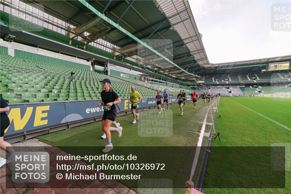 13.09.2026 - 21. swb-Marathon Bremen Michael Burmester http://msf.ph/oto/10326972 13.09.2026 13:31:35 Laufen im Stadion 122, 224, 295, 297, 344, 386, 487, 617, 639, 690, 806, 840, 965, 1114, 1133, 1142, 1310, 1314, 1326, 1329, 1427, 1529, 1775, 1801, 1810, 1869, 1892, 1897, 1904, 2216, 2242, 2249, 2253, 2270, 2274, 2344, 2368, 2372, 2523, 2556, 2615, 2629, 2637, 2643, 2677, 2719, 2726, 2869, 2871, 2877, 2918, 2945, 2952, 2994, 3038, 3094, 3101, 3140, 3223, 3227, 3350, 3379, 3401, 3426, 3572, 3644, 3723, 3736, 3746, 3873, 3876, 3918, 3944, 357 meine-sportfotos.de