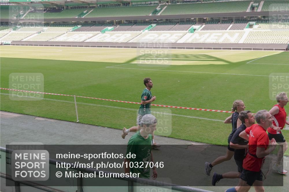 13.09.2026 - 21. swb-Marathon Bremen Michael Burmester http://msf.ph/oto/10327046 13.09.2026 12:56:42 Laufen im Stadion 307, 411, 431, 465, 655, 769, 776, 854, 857, 876, 913, 926, 948, 1010, 1058, 1130, 1254, 1537, 1601, 1645, 1750, 1809, 1900, 1972, 2001, 2040, 2051, 2075, 2122, 2260, 2319, 2324, 2402, 2473, 2493, 2535, 2604, 2634, 2640, 2671, 2761, 2812, 2904, 2948, 3051, 3057, 3078, 3119, 3192, 3202, 3290, 3348, 3411, 3450, 3458, 3508, 3514, 3634, 3706, 3760, 3813, 3939, 4101, 4135, 4137, 4171, 4174, 4316, 4413, 4479, 4733, 5277, 5430, 5530, 5695, 5867, 6106 meine-sportfotos.de